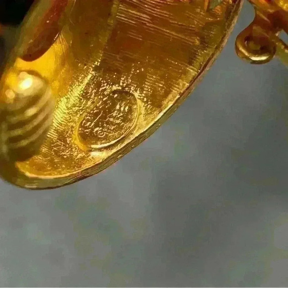 Kenneth J lane KJL clip on earrings 90s - Picture 6 of 6